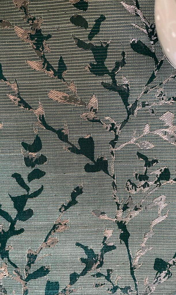 Moss Green Metallic Vine